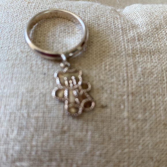 Cute!! Teddy bear charm ring, size 4 - Picture 2 of 2